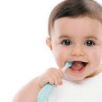 Chăm sóc răng sữa cho trẻ như thế nào ?