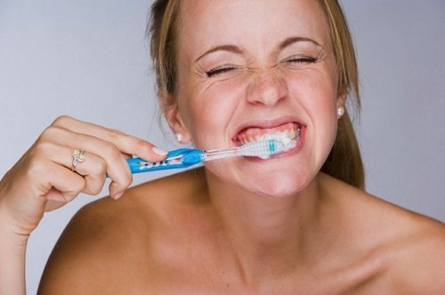 Bọc răng sứ chỉnh hô hiệu quả ra sao sau khi thực hiện?-4