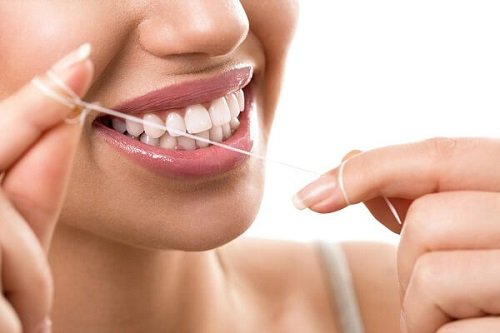 Bọc răng sứ gây hôi miệng - Tìm hiểu nguyên nhân và cách xử lý-4