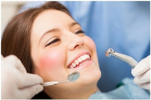 Làm răng sứ có đau không? Tìm hiểu về dịch vụ răng sứ-3